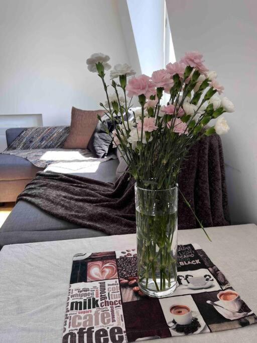 Central , Bright And Modern Flat Up To 4 People London Bagian luar foto
